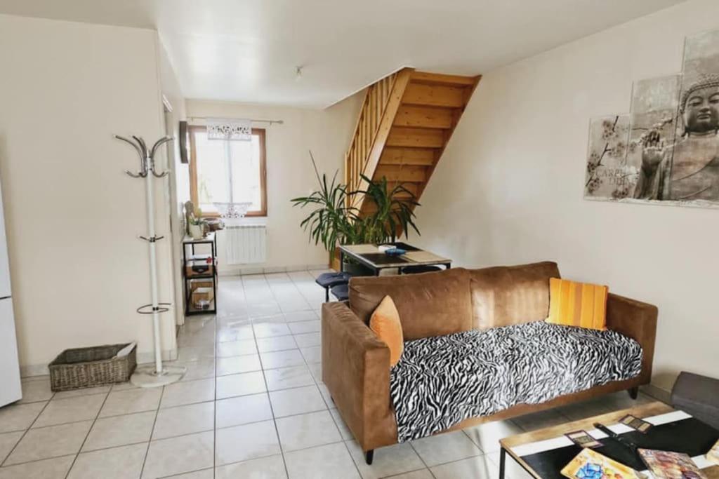 Appartement, Deux Apartment *